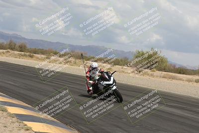 media/May-05-2025-Moto Forza (Mon) [[3c1838c5e5]]/3-C Group/Session 2 (Turn 7 Inside)/